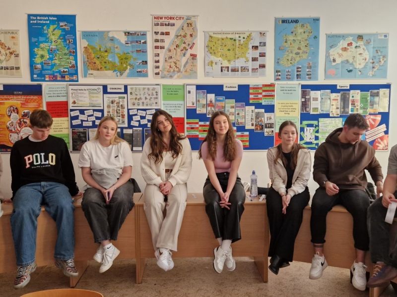 Den jazyků aneb Umíme to i jinak