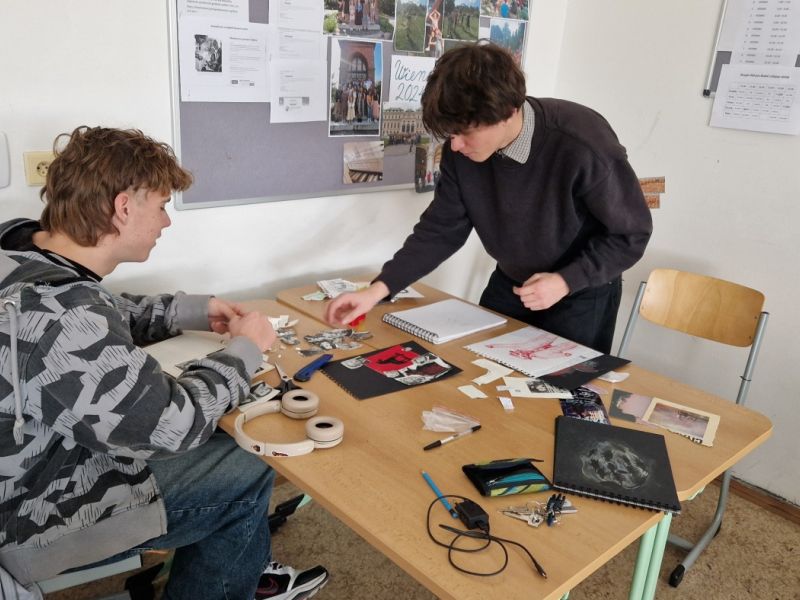 Den jazyků aneb Umíme to i jinak