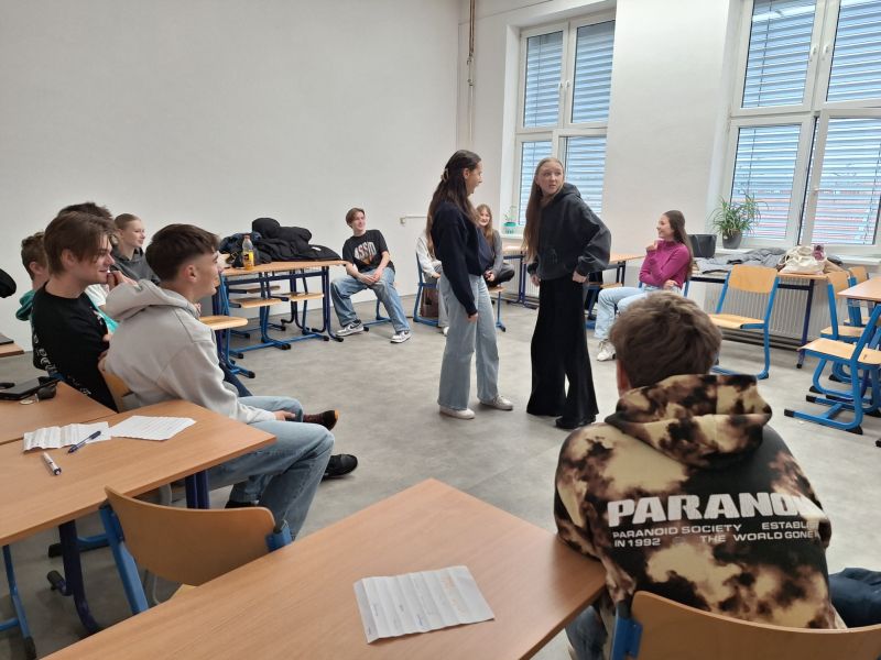 Den poezie na gymnáziu