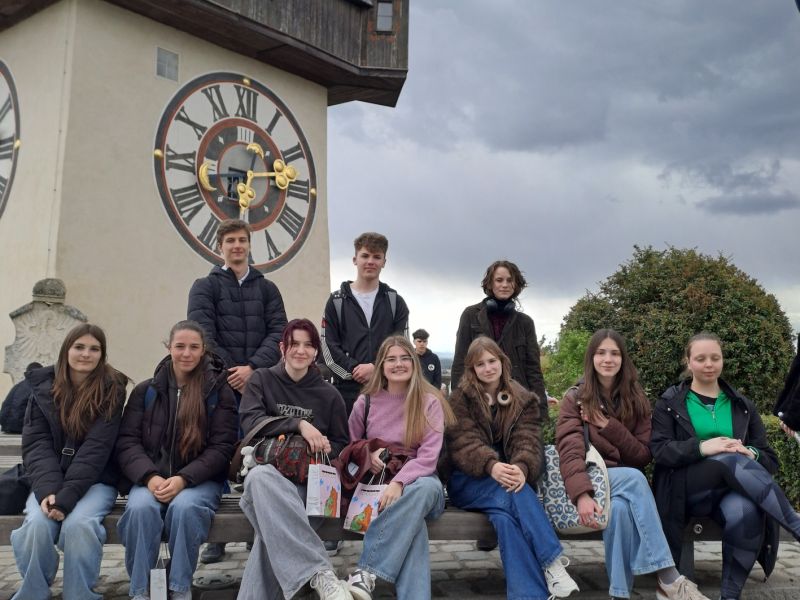 Břeclavští gymnazisté v Alpách: když jazyky spojují a kultura chutná