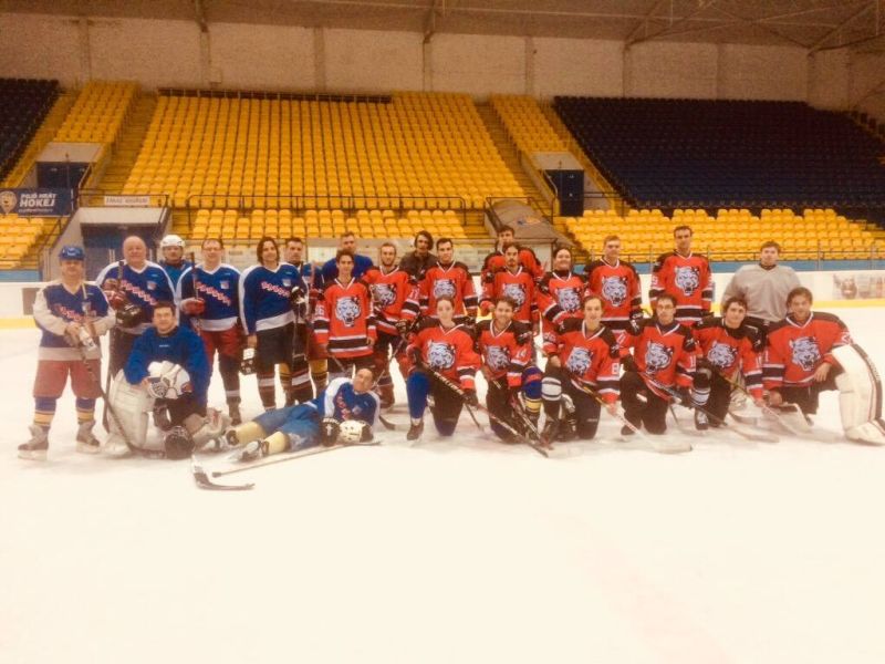 Hokejová bitva maturanti vs. profesoři 2018