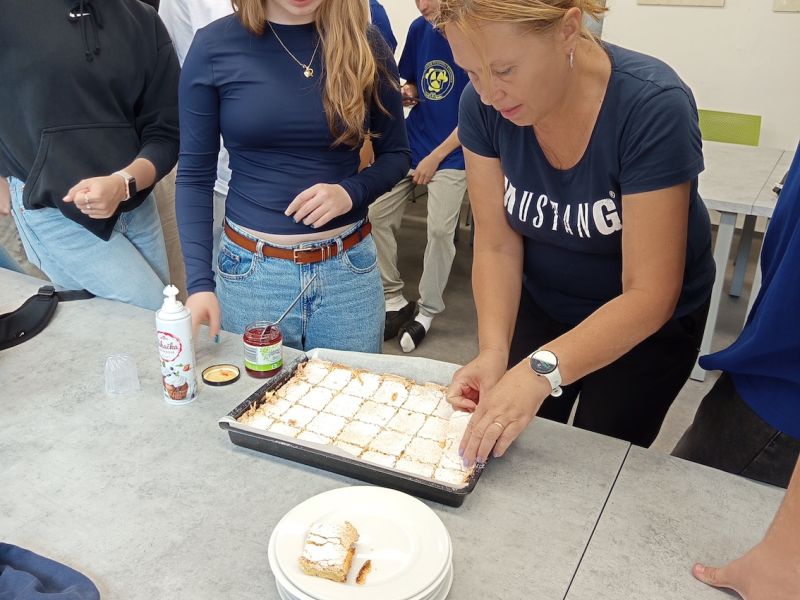 Projekt Koláč přátelství se studenty z Nové Bani