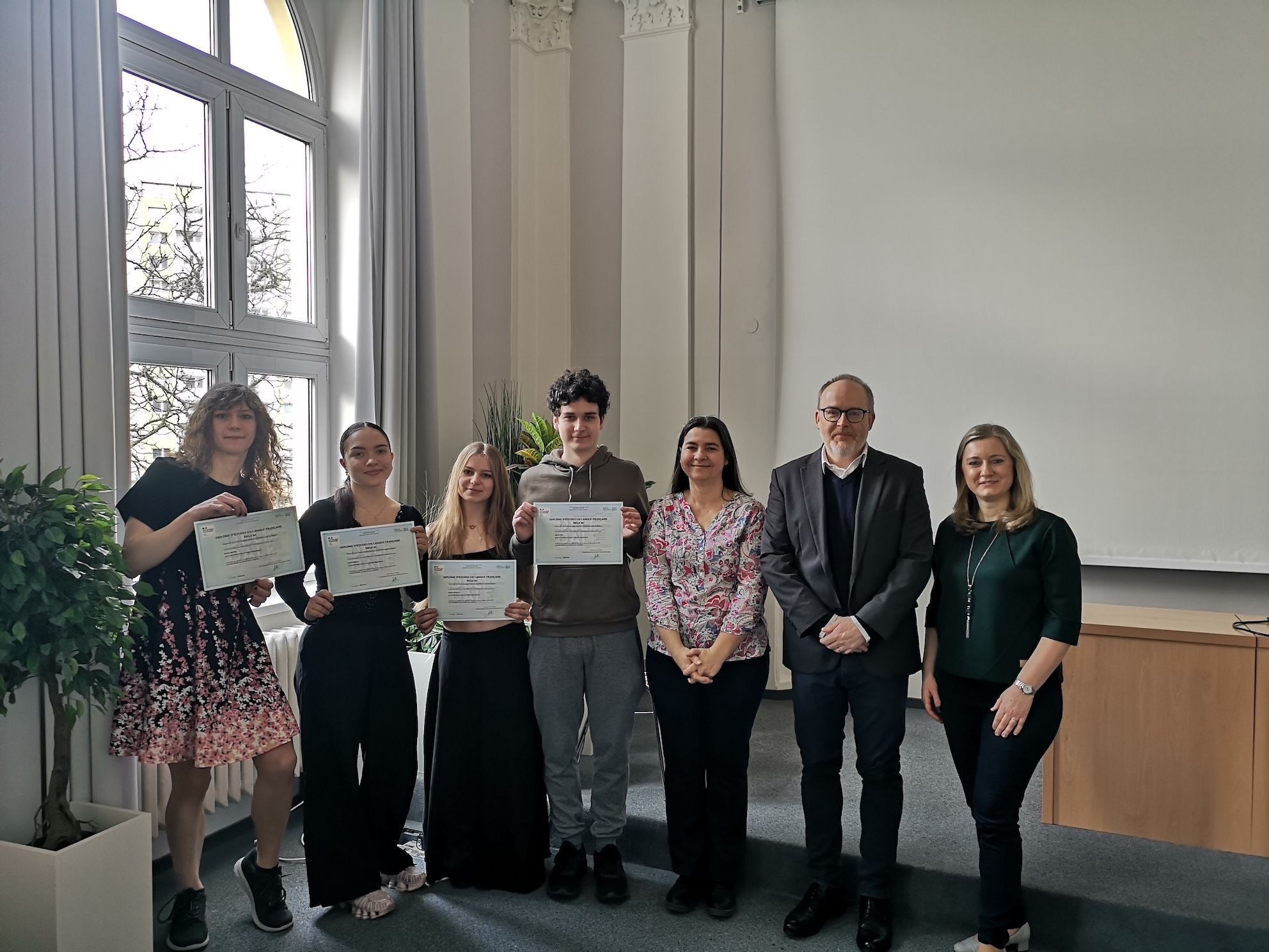 Maturanti uspěli ve zkoušce z francouzštiny