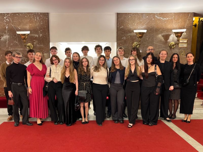 V Praze bylo maturantům blaze!