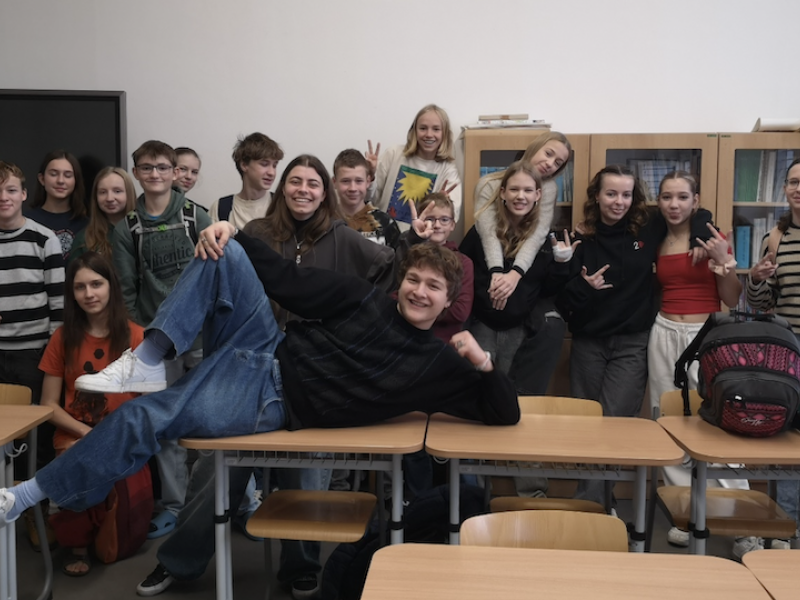 Rodilí mluvčí pomáhají s výukou němčiny