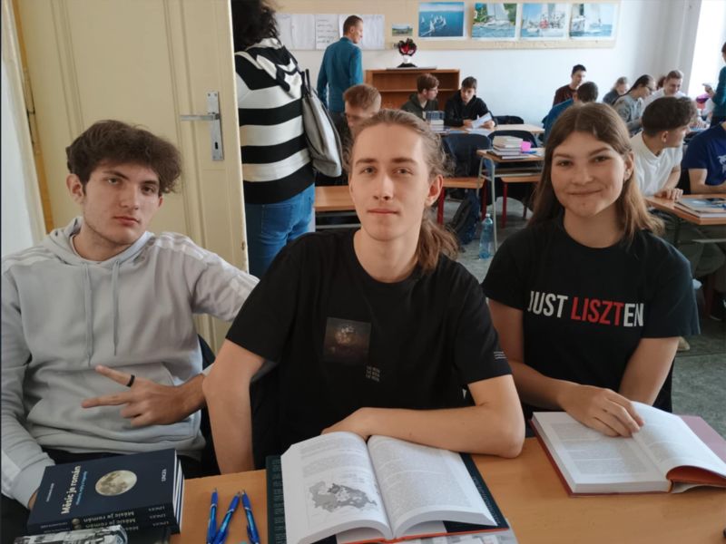 Naši studenti se v krajském kole dějepisné olympiády neztratili