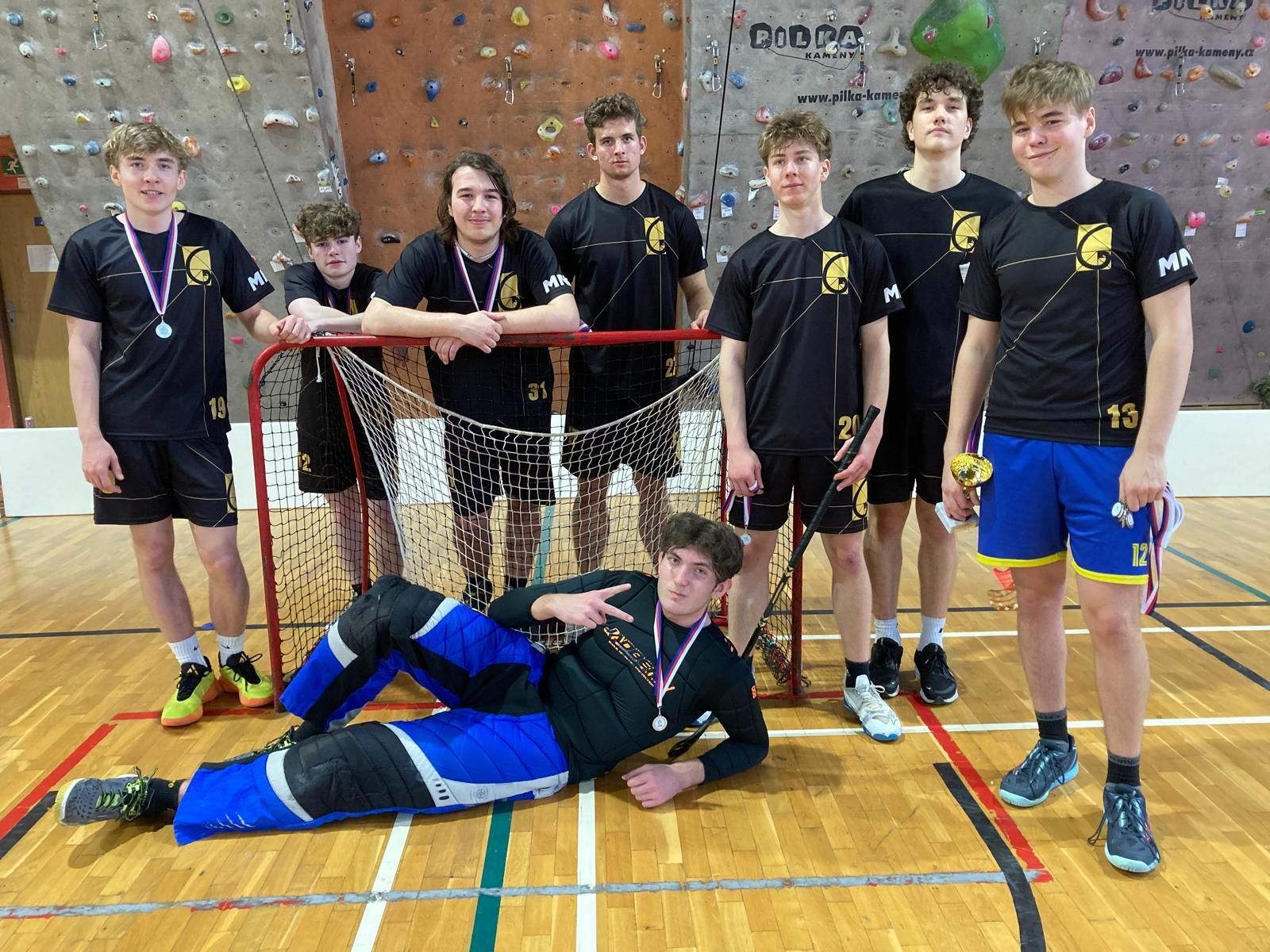 Vicemistři okresu ve florbale