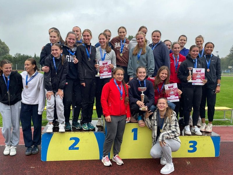 Úspěchy na Středoškolském atletickém poháru