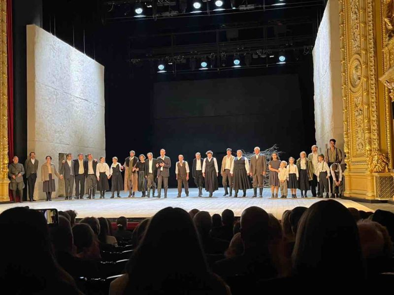 V Praze bylo maturantům blaze!