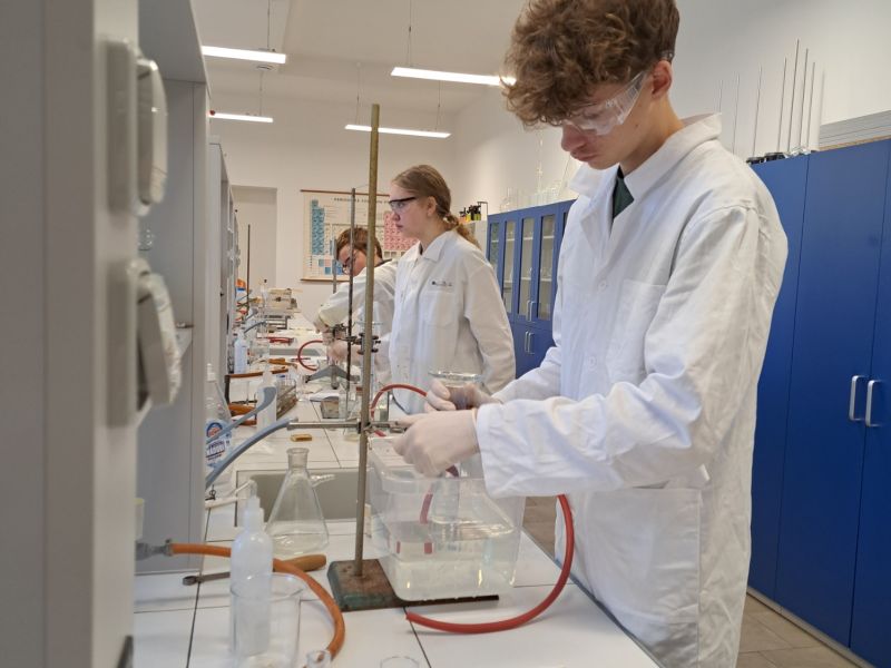 Úspěchy našich studentů v chemické olympiádě